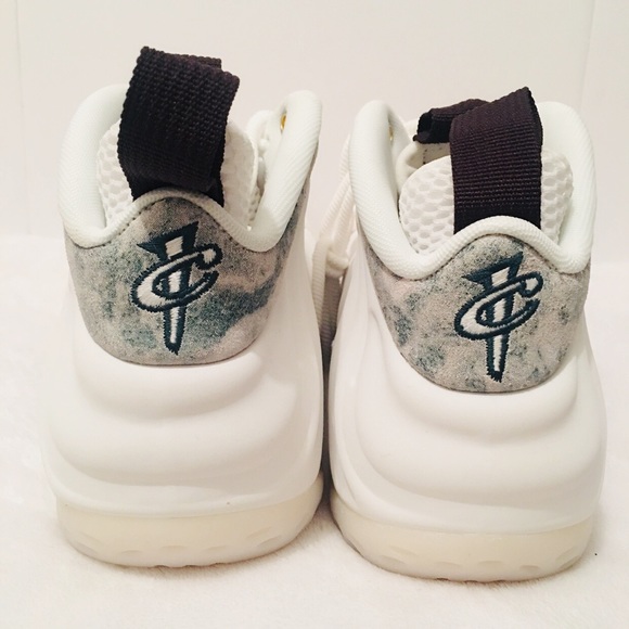 Nike Air Foamposite One Marble Summit Sneakers - Picture 2 of 6